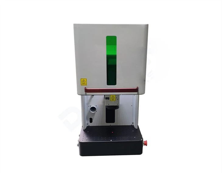 Mini laser de fibra