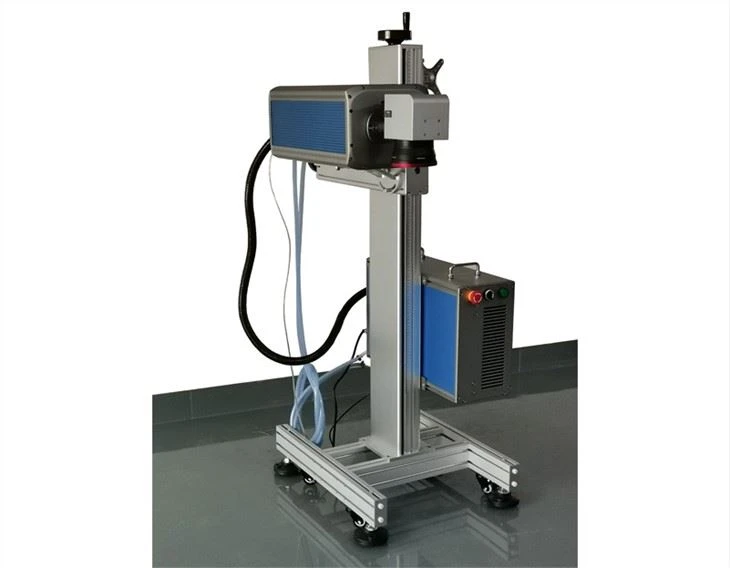 Em vez de mosca, impressora a laser UV